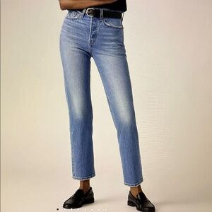 Levi’s Wedgie Straight Ankle Jeans Size 28x28